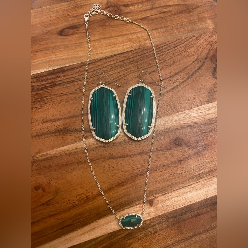 ❤️KENDRA SCOTT MALACHITE ELISA❤️ - Picture 2 of 8